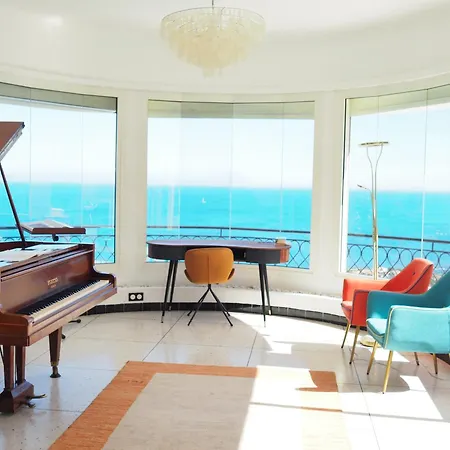 With Dream View And Swimming Pool!! Les Issambres
